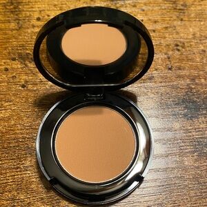 5 for $25/Bobbi Brown Eyeshadow